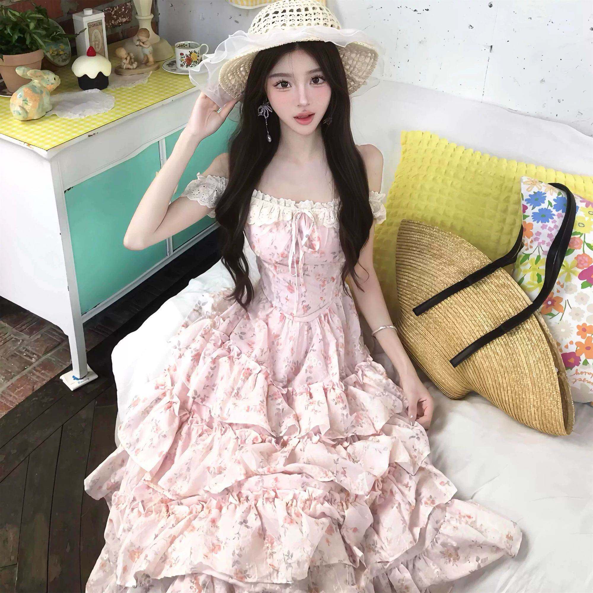 甜美粉色碎花连衣裙女夏季温柔风公主蛋糕裙绝美漂亮大裙摆长裙子