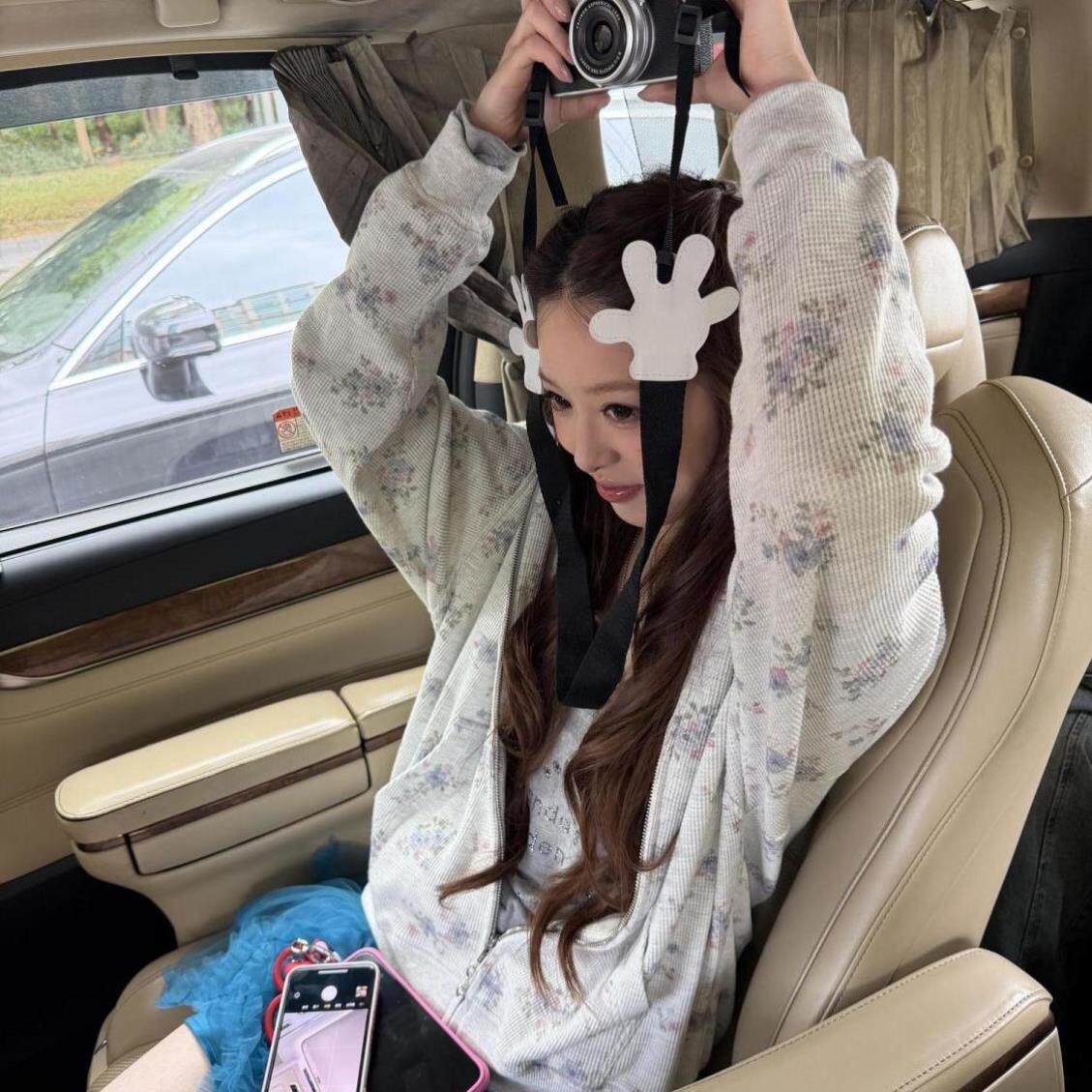 26新款韩系慵懒华夫格碎花连帽卫衣女重工艺百搭减龄宽松外套潮