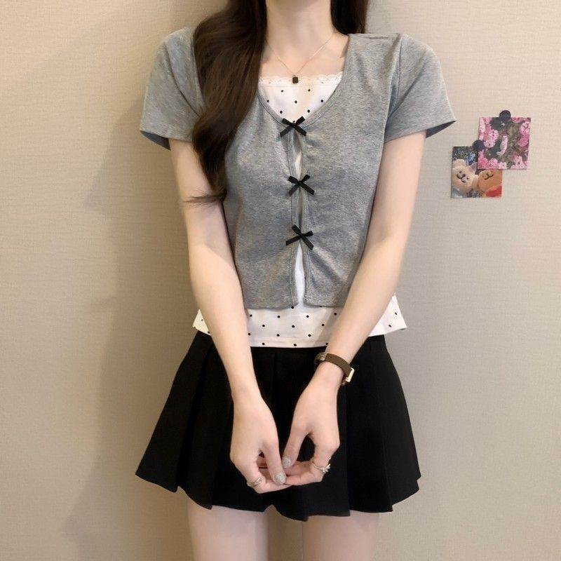 韩版波点蕾丝花边拼接设计感蝴蝶结假两件2026夏季新款修身上衣潮