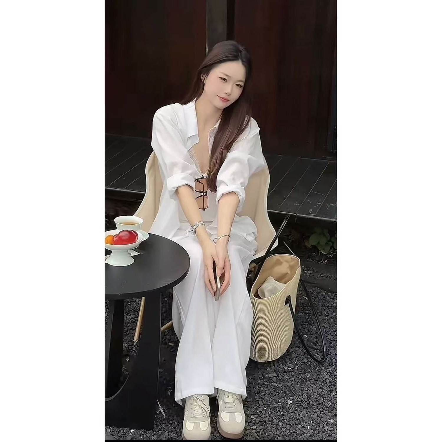 老钱风度假穿搭藏青棉麻衬衫套装女春夏新款天丝防晒衣长裤两件套