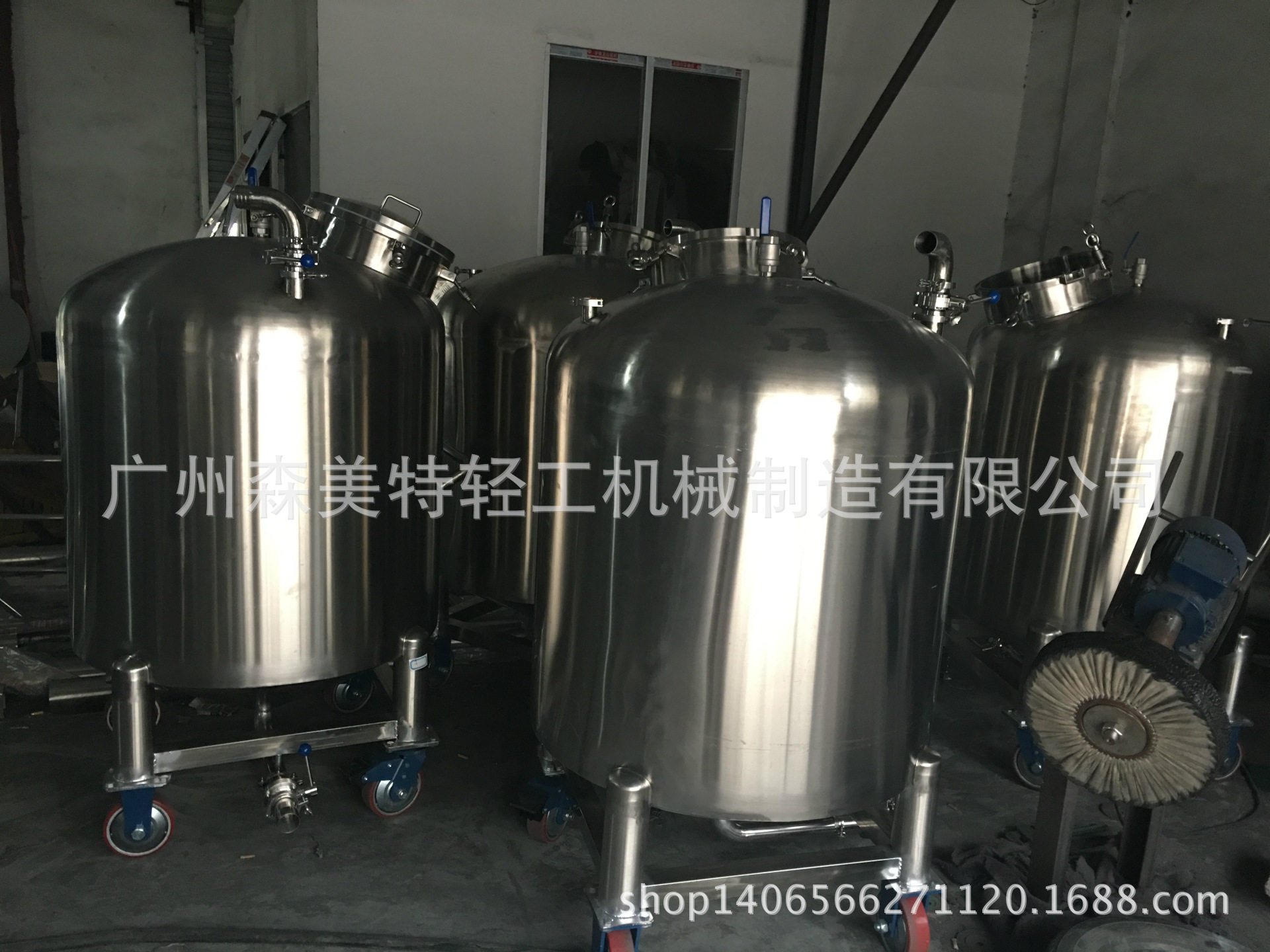 不锈钢储罐600L/1000L 磨砂储存罐 500L储水罐 化学溶剂储存罐