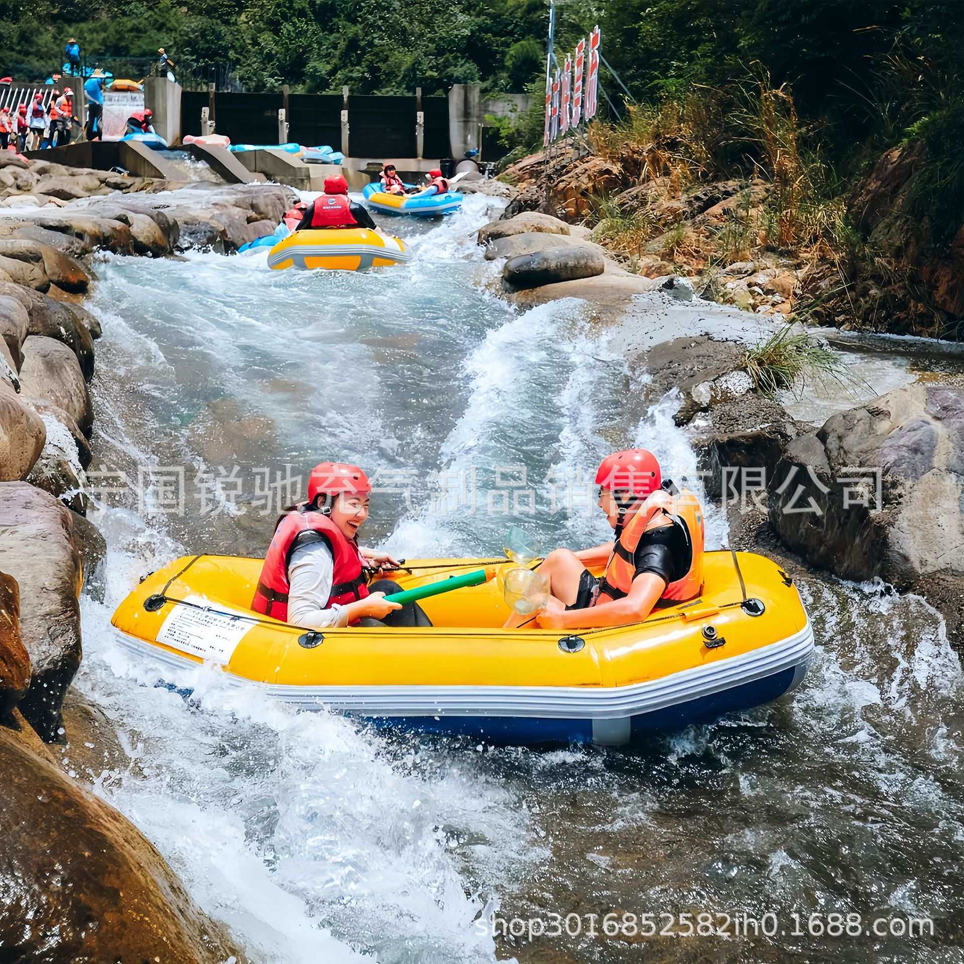 源头工厂充气水上漂流船河道玻璃滑道旅游景区防撞耐刮 出口家