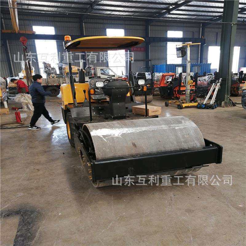 小型压路机1吨2吨3吨震动手推微型汽柴油沥青工程座驾压土压实机