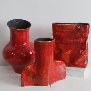 红色异形陶瓷花瓶现代中式客厅插花摆件样板间民宿玄关高级感装饰