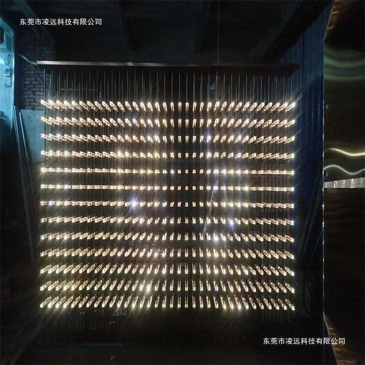 轻奢不锈钢发光亚克力水晶酒架现代客厅不锈钢恒温酒柜置物架图片