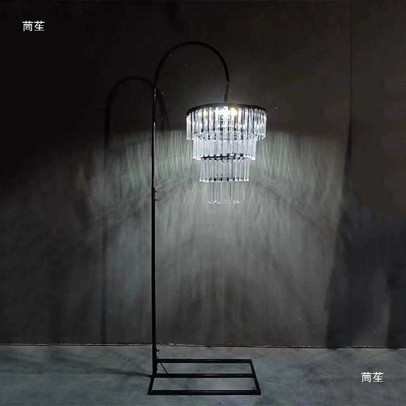 新款婚礼堂欧式铁艺电镀水晶吊灯婚庆道具灯冰晶条路引布置装饰厅