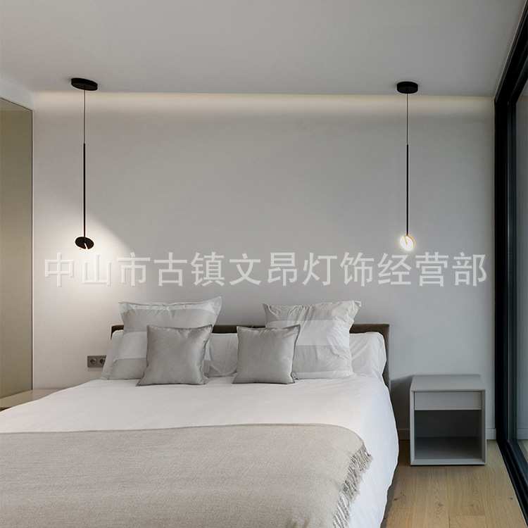 北欧简约餐厅灯设计师创意带摇臂可调客厅吊灯卧室枝形亚克力灯罩