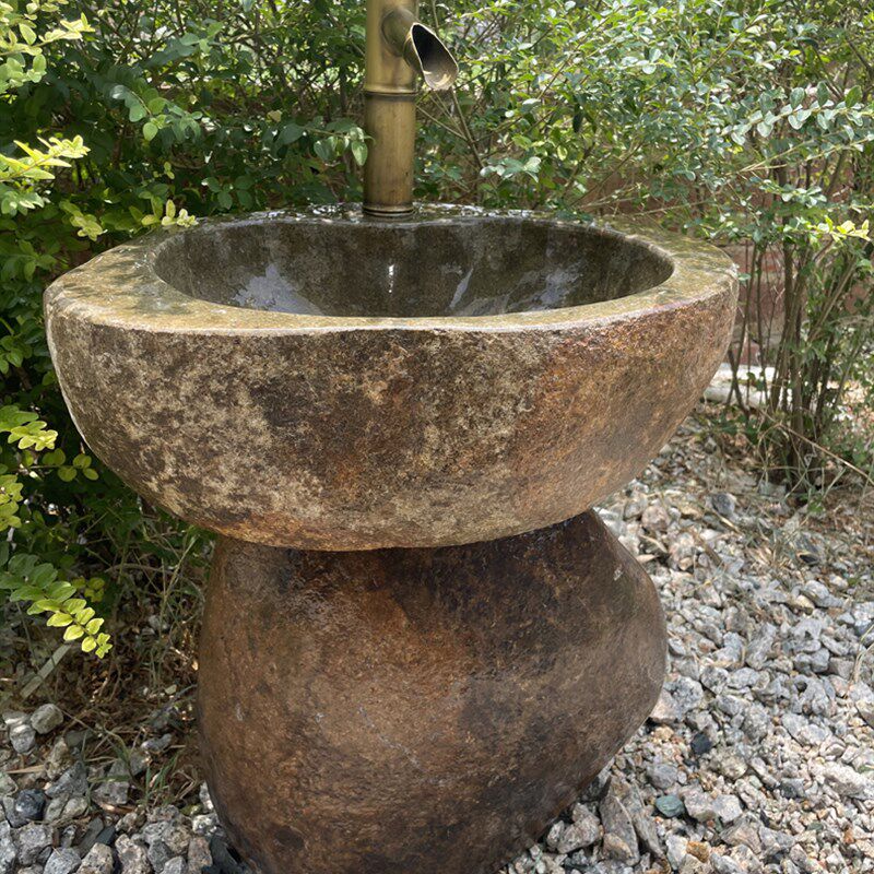 儿童洗手盆户外庭院石材水池石头立柱落地洗面盆天然鹅卵石盆复古