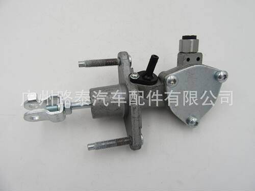 跨境电商热销款 离合总泵 离合分泵46920-S7A-A01  46930-S7C-E01