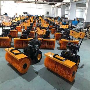 清扫宽度80公分小型扫雪机滚刷式路面清雪除雪带收集器扫灰机