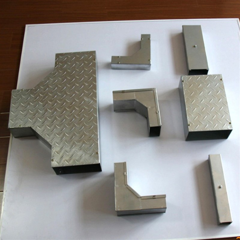 供应桥架垂直上弯通 桥架垂直上弯通 防火金属线槽垂镀锌直上弯通