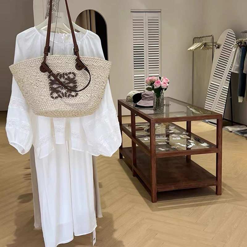 实木中岛柜服装店中岛流水台置物架饰品陈列摆台胡桃色女装展示架