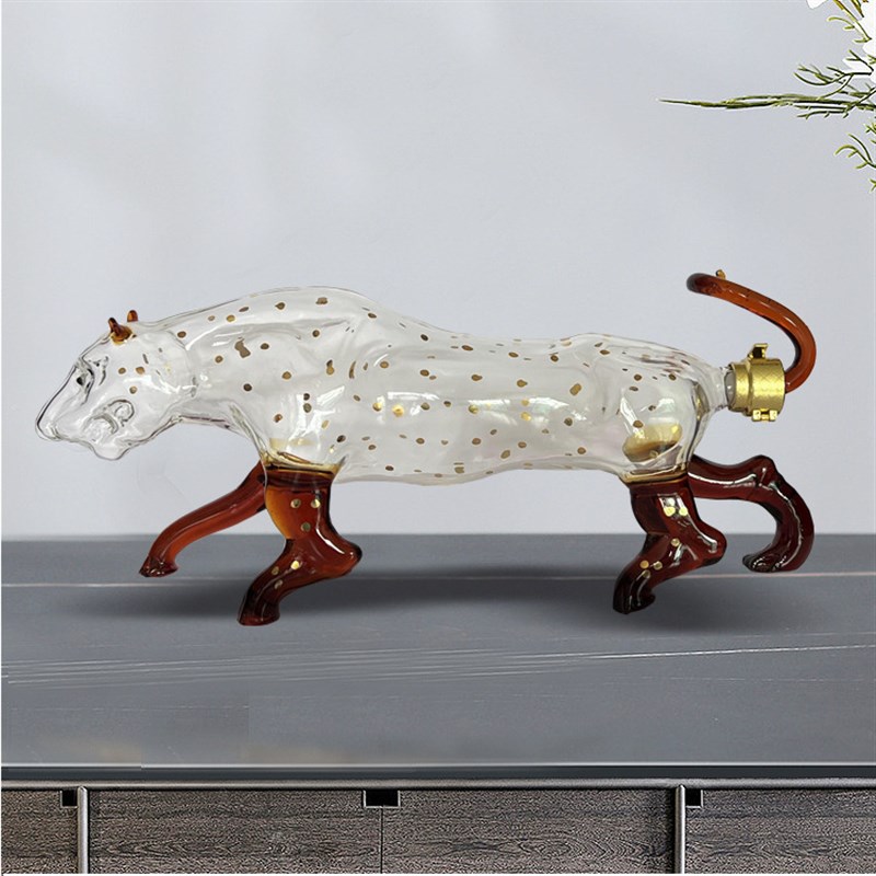 空心生肖豹子动物酒瓶容器玻璃酒瓶豹子酒瓶创意玻璃工艺泡酒瓶