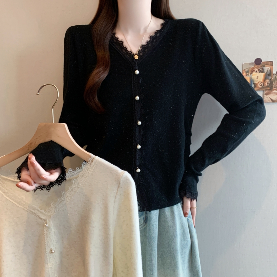 档口实拍秋装新款大码蕾丝拼接设计感针织衫显瘦宽松洋气上衣毛衣