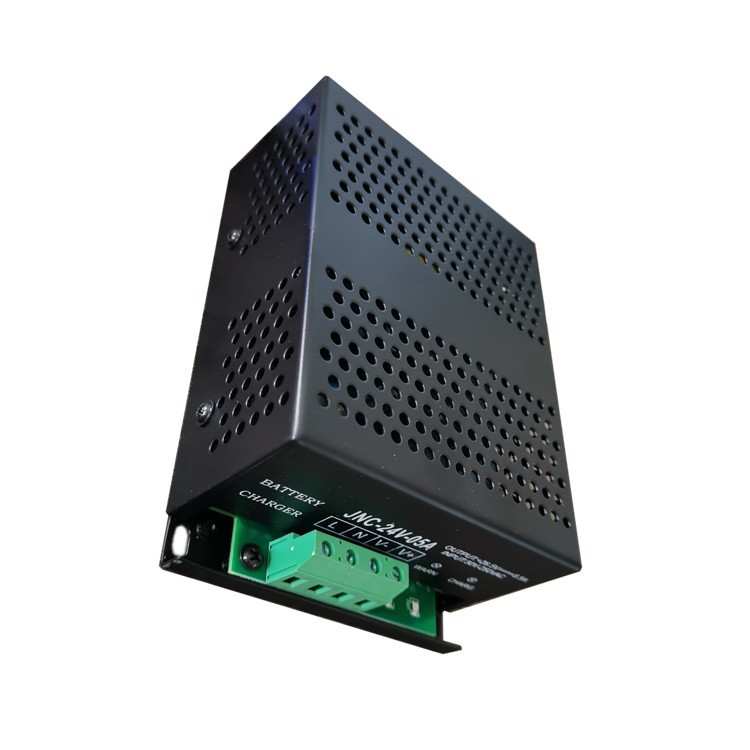 5A 发电机充电器12V-24V 发电机浮充 智能充电器电池充电器