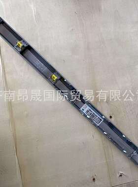 原厂重汽HOWOT7H汕德卡C7HC9H车门内饰盖板712W62641-0226