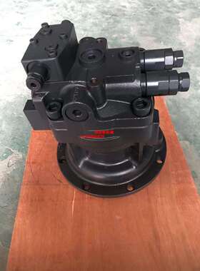 挖掘机配件EC210240B回转马达总成M5X130旋转马达旋转泵