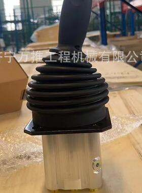 推土机SD32行走操纵手柄153-72A-01000