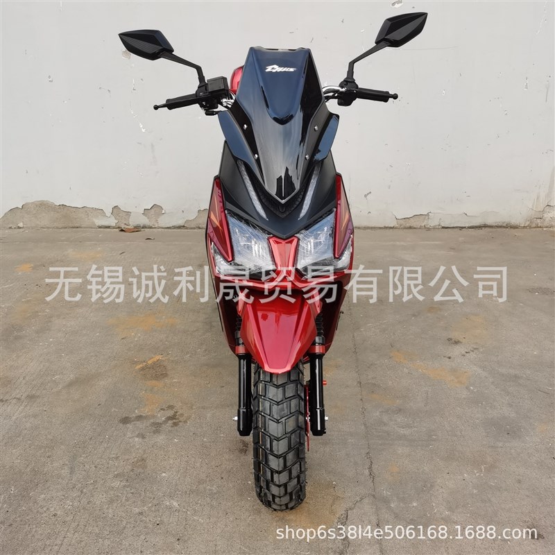 路霸踏板摩托车  150CC J16燃油电动摩托车 成人 踏板出口