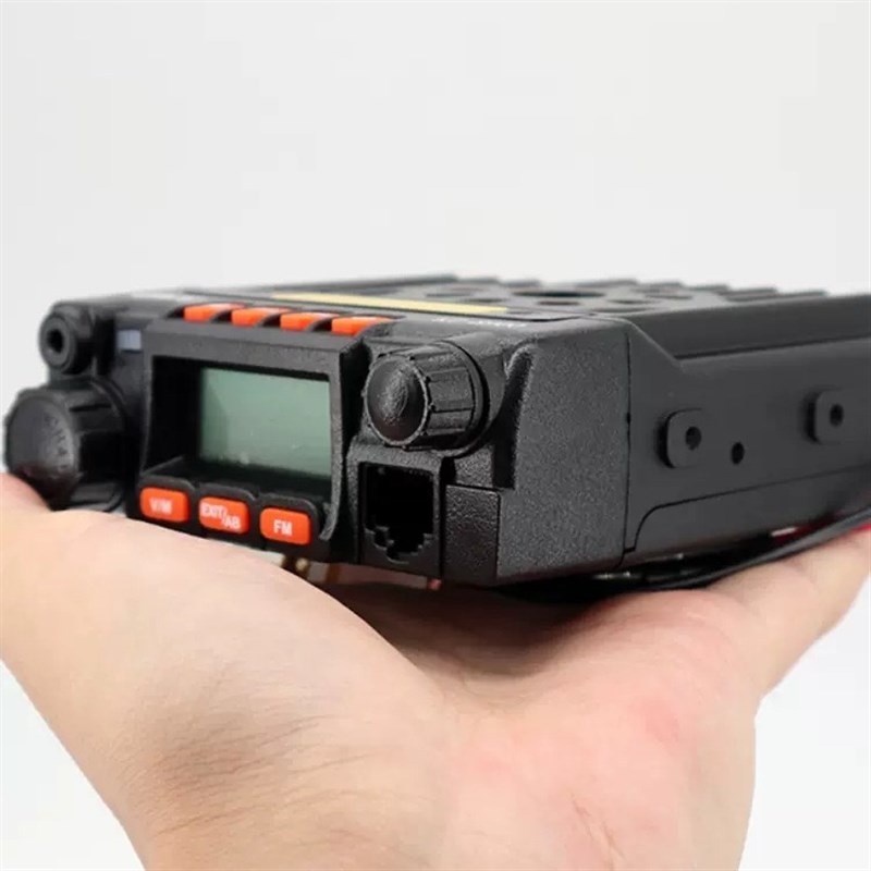 QYT-KT8900双段车载电台迷你车载对讲机UV双频双守车台点烟器电台