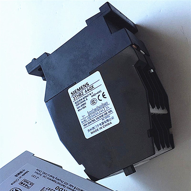 中间继电器 3TH8244-0X 3TH82 44E 4开4闭3TH交流接触器24V220V