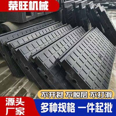 铁路铺设道胶板多规格橡胶嵌丝道口平铺板p43p50橡胶道口板