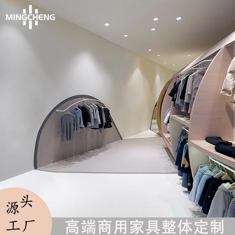 童装展示架上墙弧形中岛货架男女婴童服白色简约墙壁不锈钢中岛架