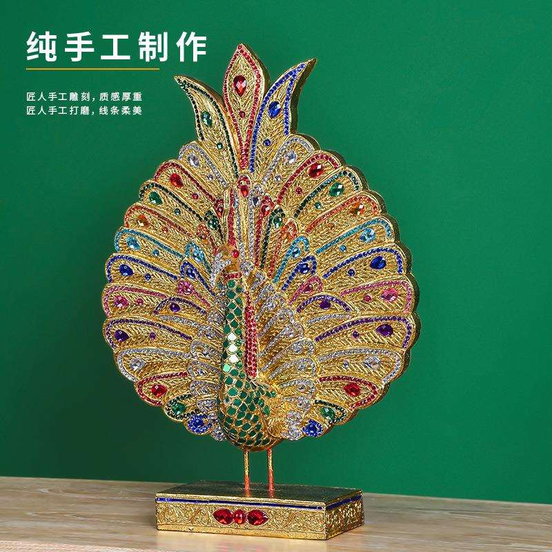 泰国实木雕刻工艺品玄关新中式孔雀开屏禅意电视柜装饰摆件摆设