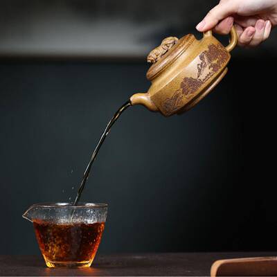 一件ZHIFU-13宜兴砂壶手工制原矿龙骨作金温柴烧金穹紫卧砂虎泡茶