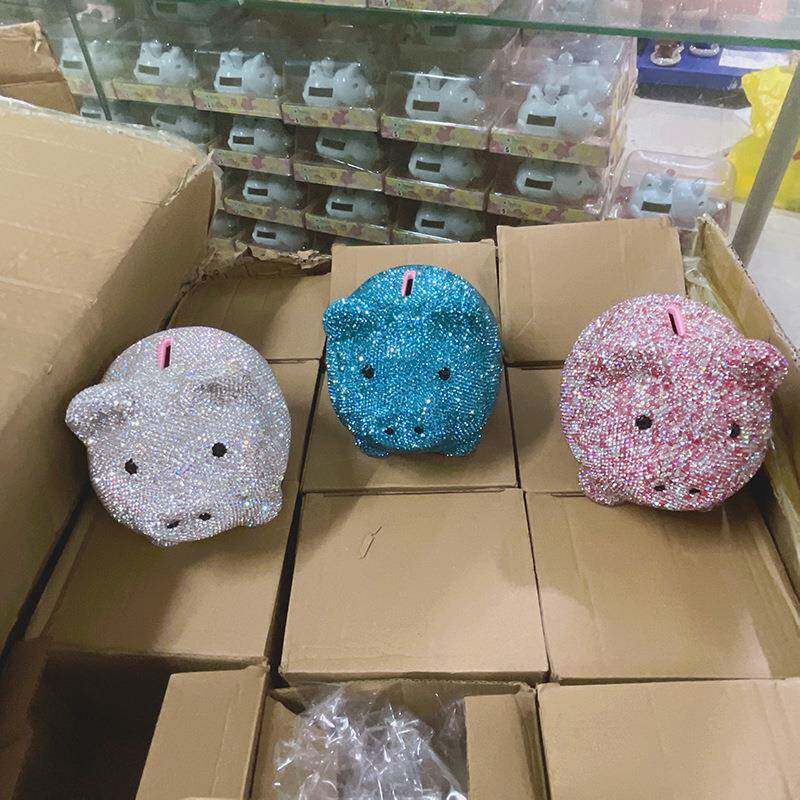 创意小猪镶钻存钱罐卡通小猪镶钻存钱罐塑料儿童玩具地摊热卖