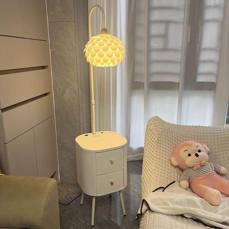 落地灯客厅高级感卧室奶油风北欧轻奢氛围感置物架床头柜一体台灯,收纳整理,烫衣板及配件,淘宝优惠券,粉丝福利购,淘宝优惠卷
