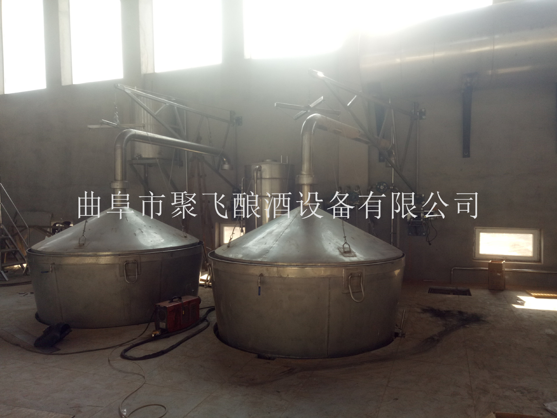 加工双层双轴酒锅蒸锅  全封闭冷却器 加工生产各种酿酒烧酒设备