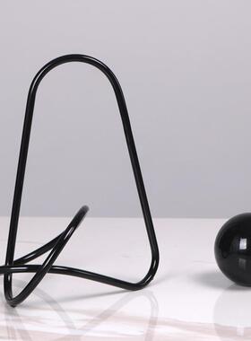 现代简约黑色抽象扭曲线条艺术摆件样板间卧室电视柜书房家居饰品