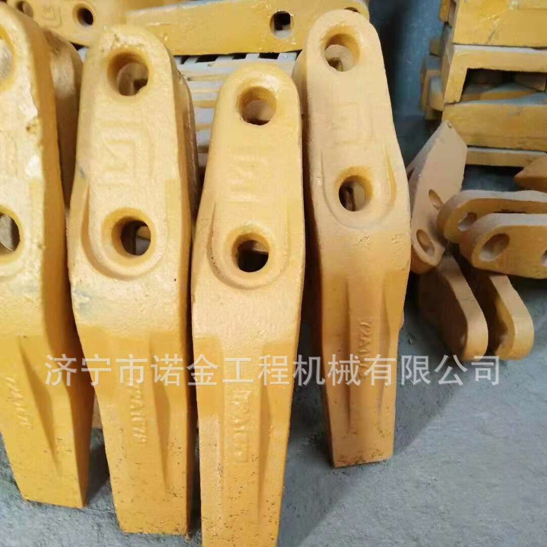 成工30装载机铲斗斗齿适用于成工装载机全车配件