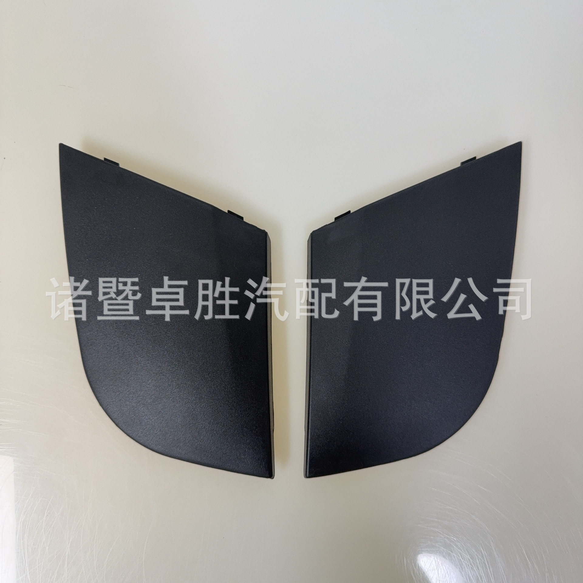 适用于奔驰W245前杠导水板饰盖A1698300275A1698300375