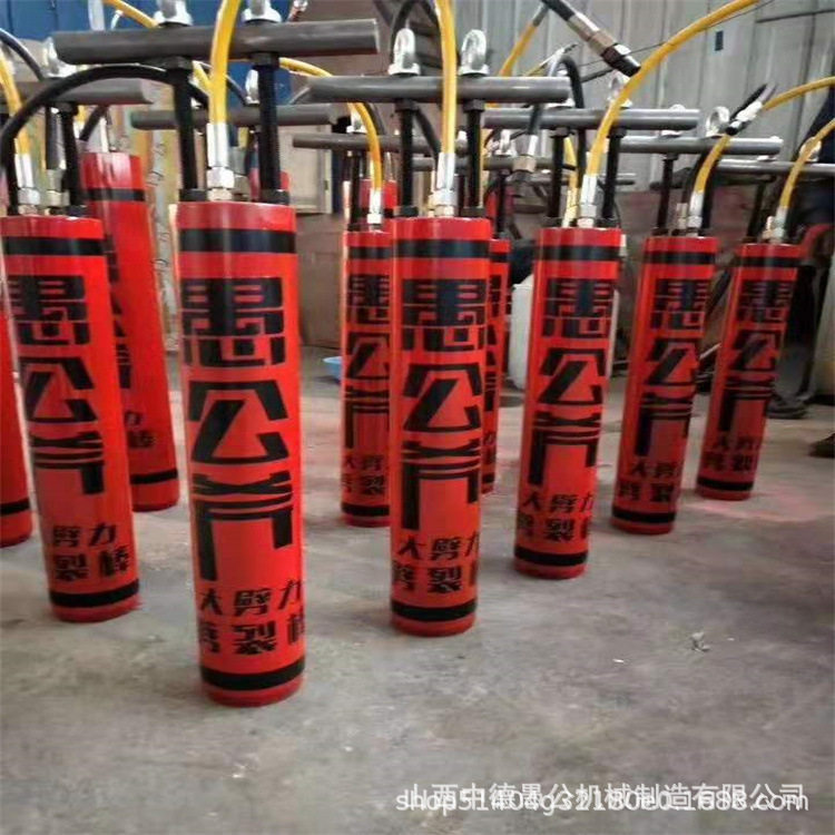 电动开采劈裂棒矿山开荒岩石混凝土手推液压静音涨裂劈裂机钻凿机