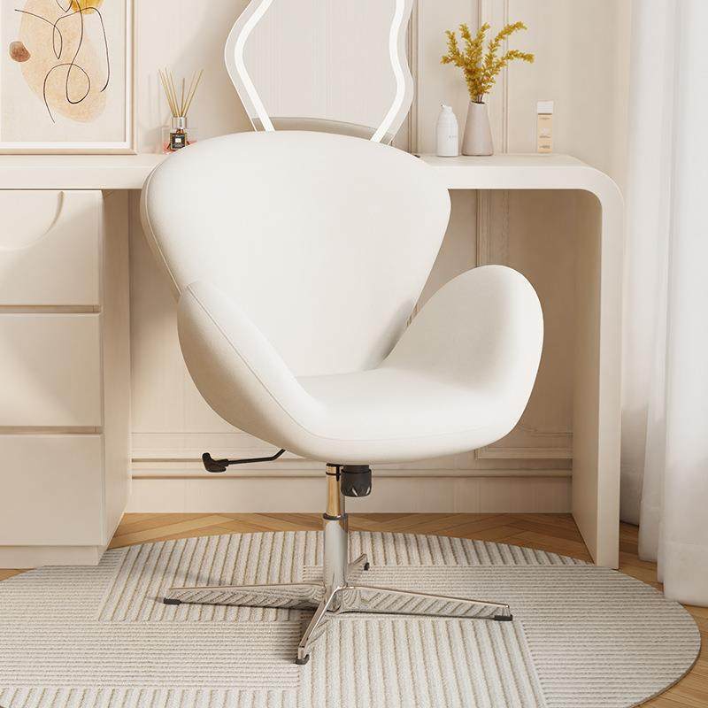 化妆椅家用舒服久坐简约美甲凳子轻奢感女生主卧室梳妆台椅子