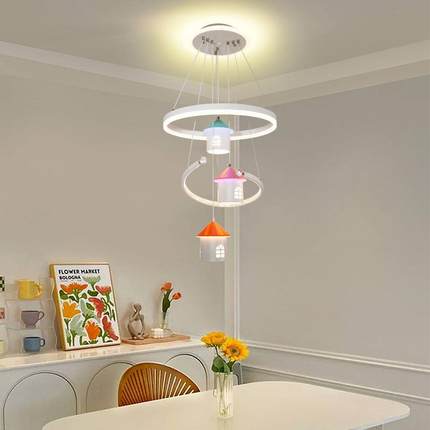 儿童房卡通现代简约温馨客厅卧室创意个性led吊灯中山灯饰