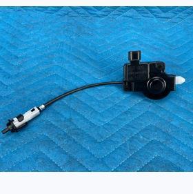 77030-60010适用于丰田油箱开关