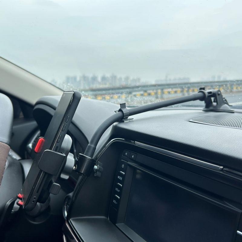 车载手机支架仪表台汽车