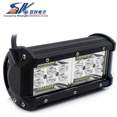 40LED 120W 三目款双孔led汽车工作灯 射灯