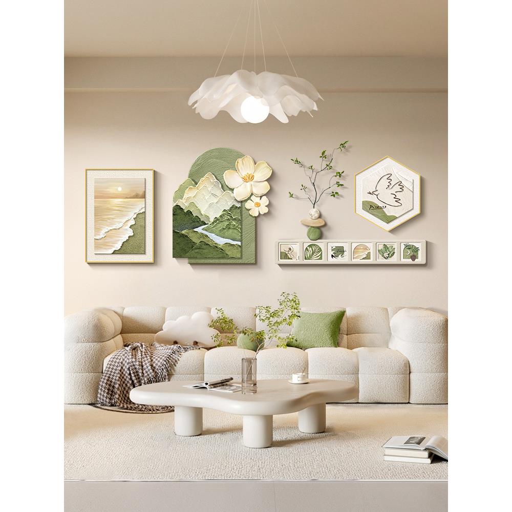 奶油风格客厅装饰画组合高端沙发背景墙挂画质感山水画2025新壁画