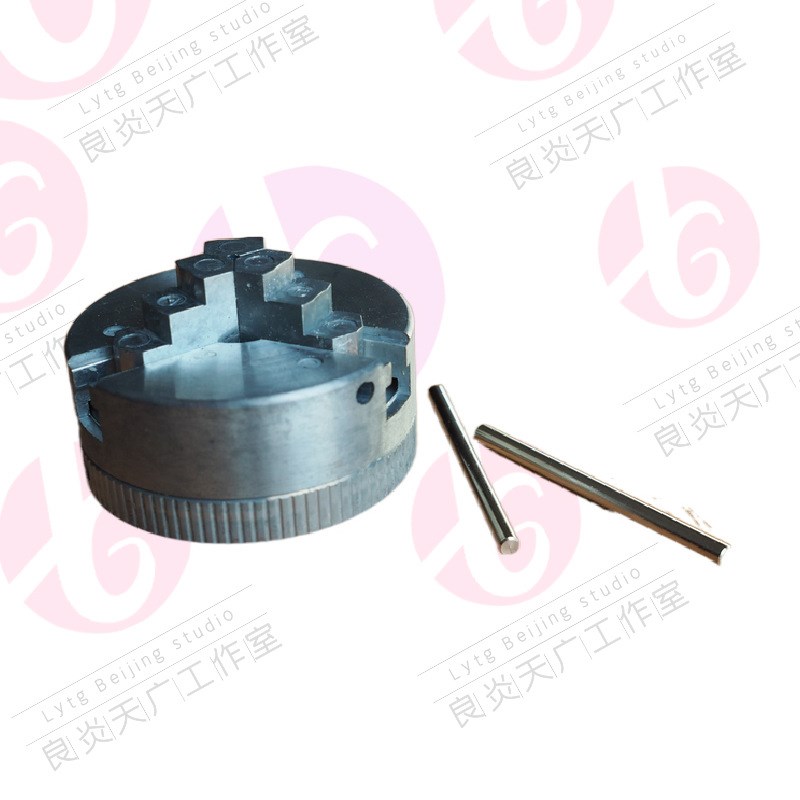 U13锌合金压铸三爪卡盘及扳手手动夹具夹头工具 用法兰盘微型车床