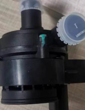 A2115060000A2118350264适用于奔驰电子水泵