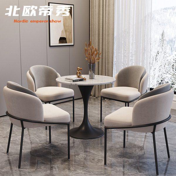 轻奢现代简约一桌四椅休闲接待小圆桌售楼处洽谈桌椅组合三件套,住宅家具,岩板餐桌,淘宝优惠券,粉丝福利购,淘宝优惠卷