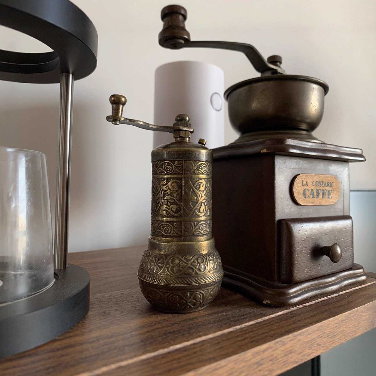 手动磨豆机土耳其进口紫铜家用复古手摇小型粉碎机汤圆馅料咖啡豆