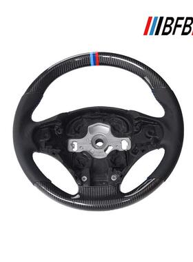 适用于宝马3系F30低配黑色打孔皮三色缝线回正标碳纤维方向盘改装