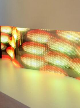 LED晶膜屏P4P6P8P10高通透博物馆橱窗广告玻璃透明屏led贴膜软屏