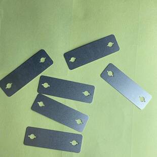 32650螺柱电池支架款孔距34.5连接片镀镍钢带0.2厚螺孔镍片