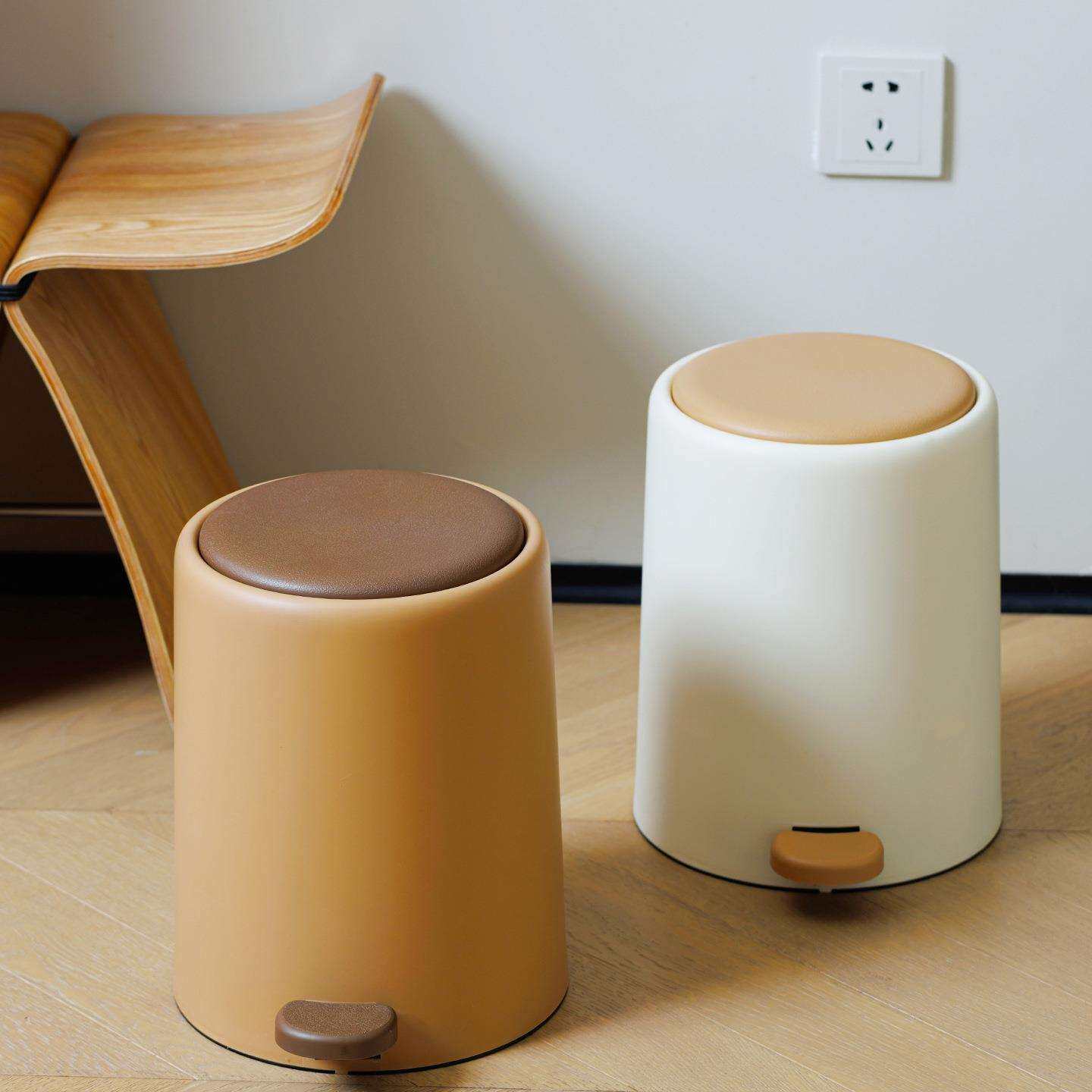 静音缓降垃圾桶家用带盖子脚踩翻盖客厅厨房卫生间卧室脚踏式